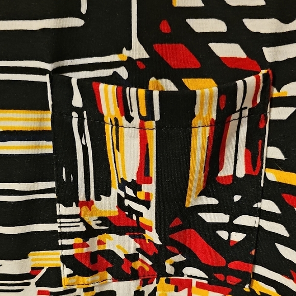 📢5 For $20 LuLaRoe Black and Red Sheath Dress Casual High Low - Picture 5 of 6